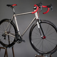 Custom Blend titanium road. Shimano Ultegra Di2, Enve cockpit, fork and wheels.