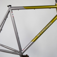 Titanium dirt road frame with sliders for Alfine and Di2.